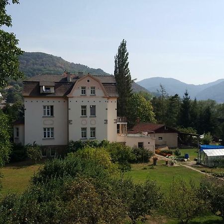 Villa Federer Dolni Zalezly Luaran gambar